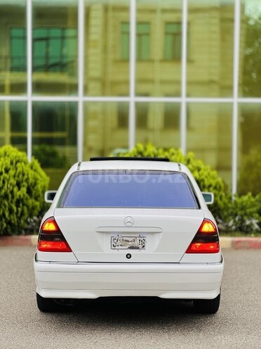 Mercedes C 230 1998, 178,000 km - 2.3 l - İmişli