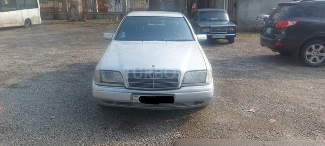 Mercedes C 220 1993, 300,000 km - 2.2 l - Mingəçevir