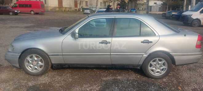 Mercedes C 220 1993, 300,000 km - 2.2 l - Mingəçevir
