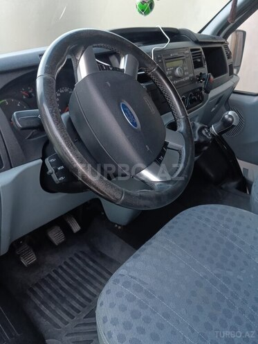 Ford Transit 2007, 179,000 km - 2.2 l - Qax