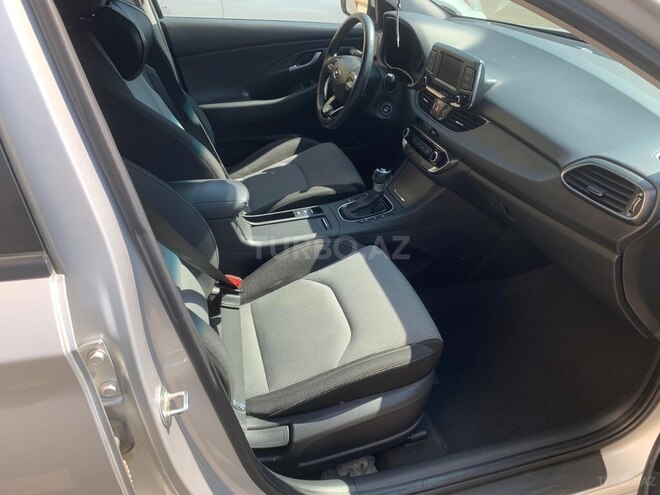 Hyundai i30 2017, 240,000 km - 1.6 l - Bakı