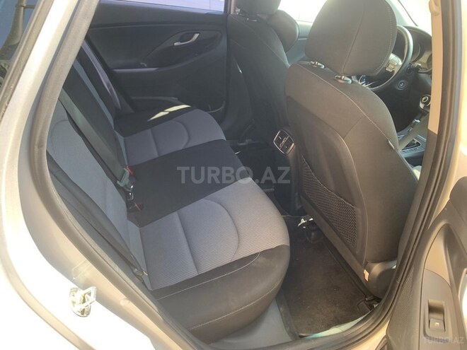 Hyundai i30 2017, 240,000 km - 1.6 l - Bakı