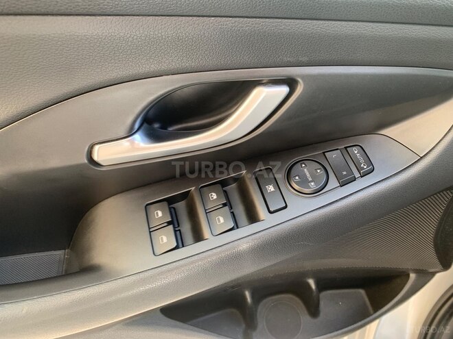 Hyundai i30 2017, 240,000 km - 1.6 l - Bakı