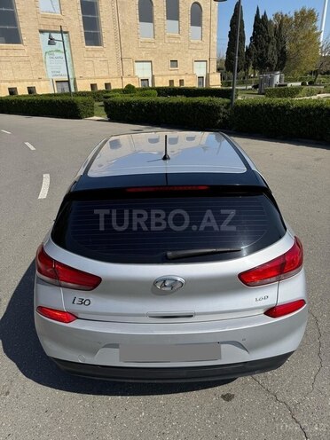 Hyundai i30 2017, 240,000 km - 1.6 l - Bakı