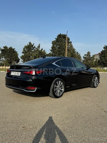 Lexus ES 300h 2021, 65,250 km - 2.5 l - Bakı