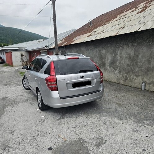 Kia Ceed 2008, 181,600 km - 1.4 л - Şəki