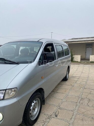 Hyundai H-1 2004, 266,000 km - 2.5 l - Bakı