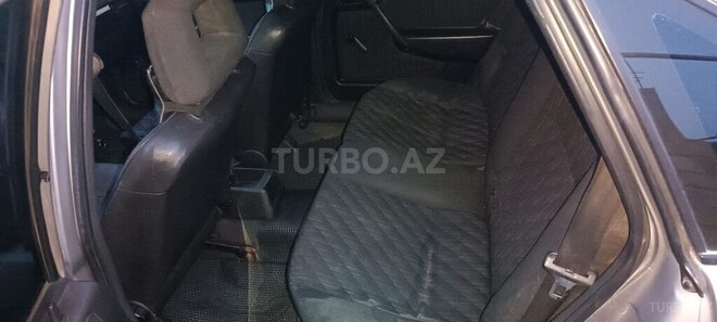 Opel Vectra 1994, 300,000 km - 2.0 l - Bakı