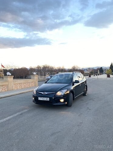 Hyundai i30 2011, 245,000 km - 1.6 l - Bakı