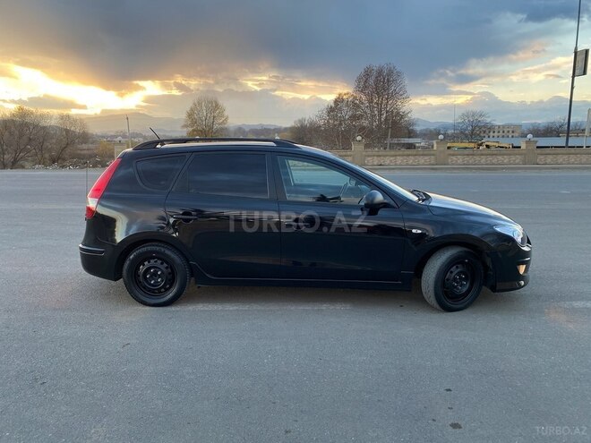 Hyundai i30 2011, 245,000 km - 1.6 l - Bakı