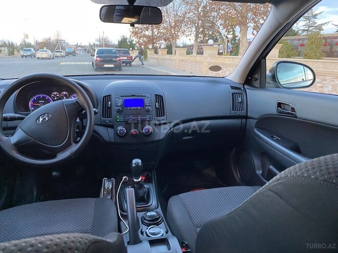 Hyundai i30 2011, 245,000 km - 1.6 l - Bakı
