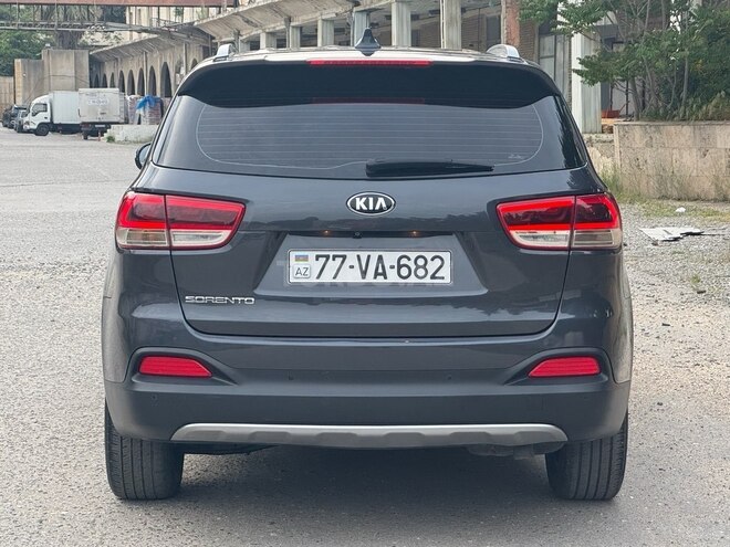 Kia Sorento 2017, 212,000 km - 2.0 l - Bakı