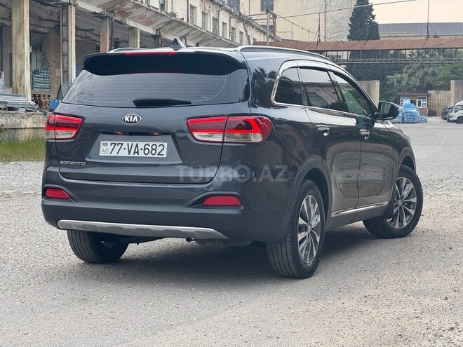 Kia Sorento 2017, 212,000 km - 2.0 l - Bakı