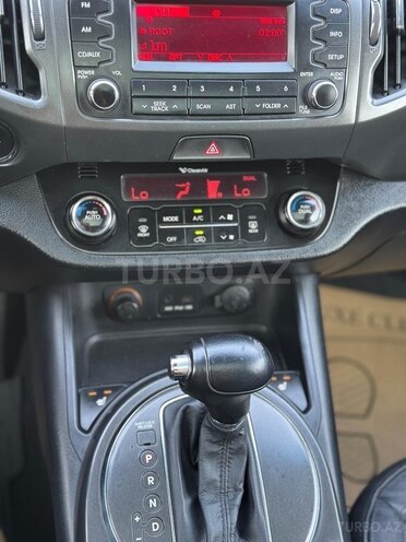 Kia Sportage 2011, 144,000 km - 2.0 l - Bakı