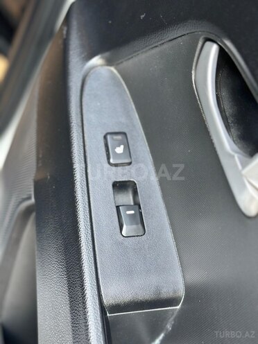 Kia Sportage 2011, 144,000 km - 2.0 l - Bakı