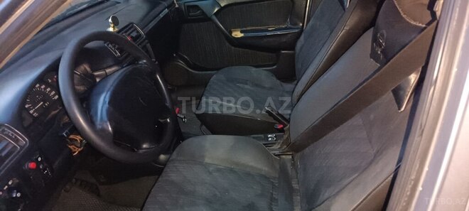 Opel Vectra 1994, 300,000 km - 2.0 l - Bakı