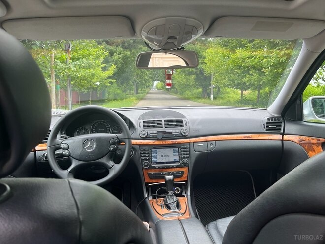 Mercedes E 220 d 2006, 260,000 km - 2.2 l - Masallı
