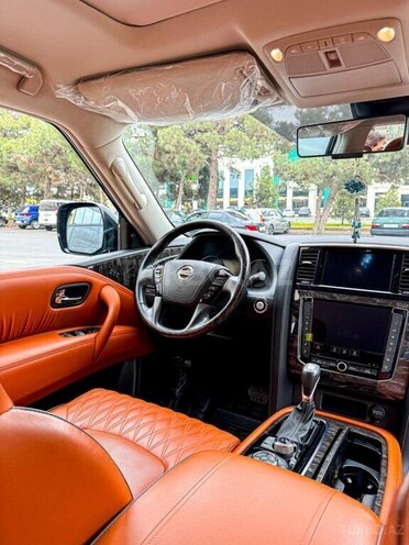 Nissan Patrol 2021, 23,500 km - 4.0 l - Bakı