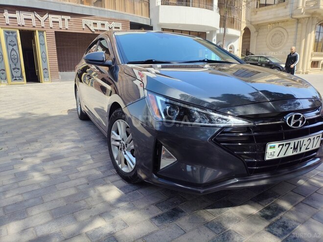 Hyundai Elantra 2020, 150,000 km - 2.0 l - Bakı