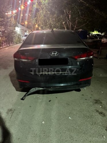 Hyundai Elantra 2017, 177,028 km - 2.0 л - Bakı