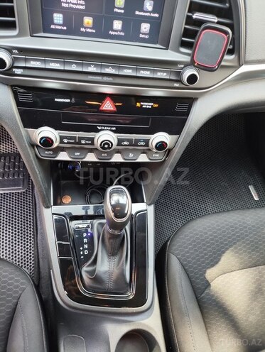 Hyundai Elantra 2020, 150,000 km - 2.0 l - Bakı