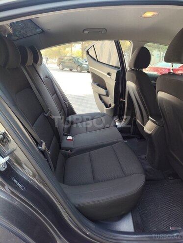 Hyundai Elantra 2020, 150,000 km - 2.0 l - Bakı