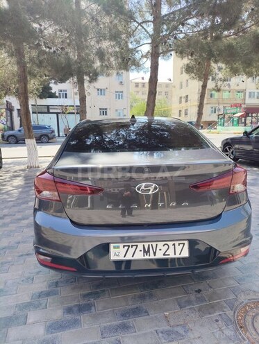 Hyundai Elantra 2020, 150,000 km - 2.0 l - Bakı