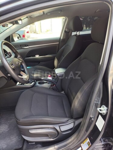 Hyundai Elantra 2020, 150,000 km - 2.0 l - Bakı