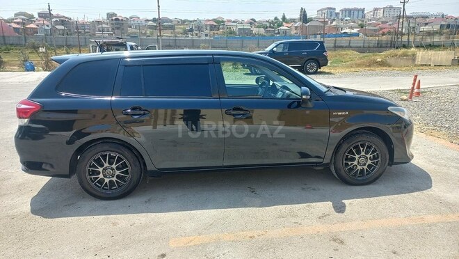 Toyota Corolla Fielder 2015, 162,000 km - 1.5 l - Bakı