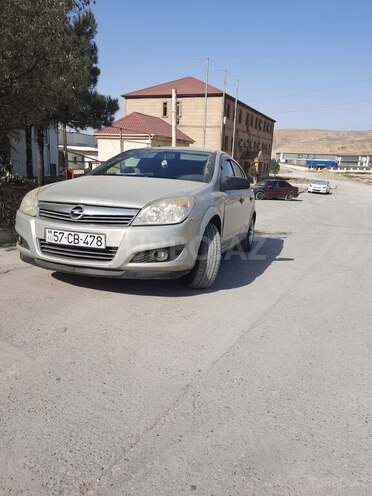 Opel Astra 2007, 83,000 km - 2.0 l - Bakı