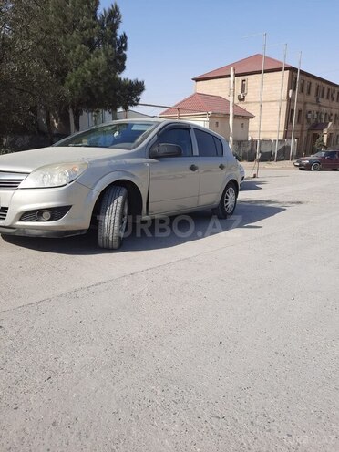 Opel Astra 2007, 83,000 km - 2.0 l - Bakı