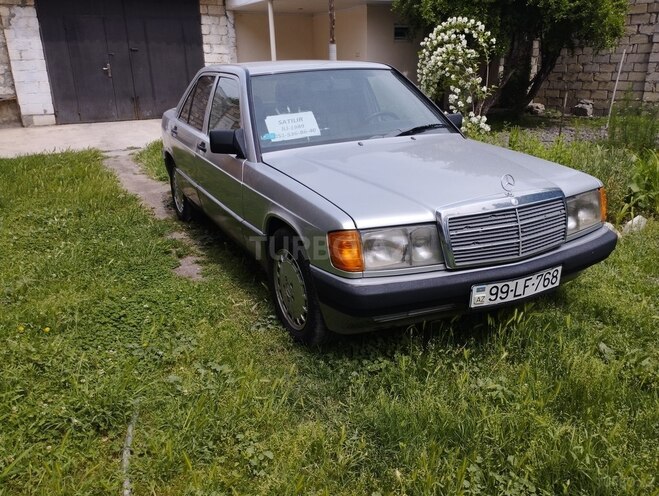 Mercedes 190 1989, 250,000 km - 2.0 л - Ağdaş