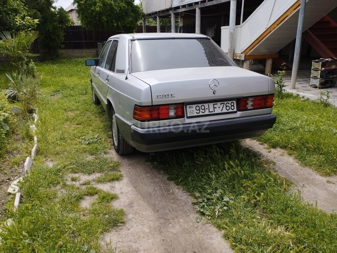 Mercedes 190 1989, 250,000 km - 2.0 л - Ağdaş