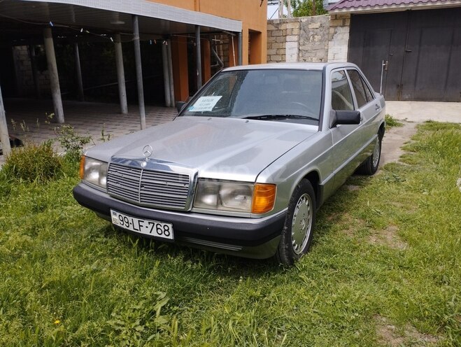 Mercedes 190 1989, 250,000 km - 2.0 л - Ağdaş