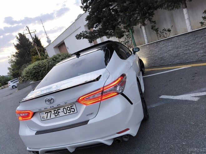 Toyota Camry-9