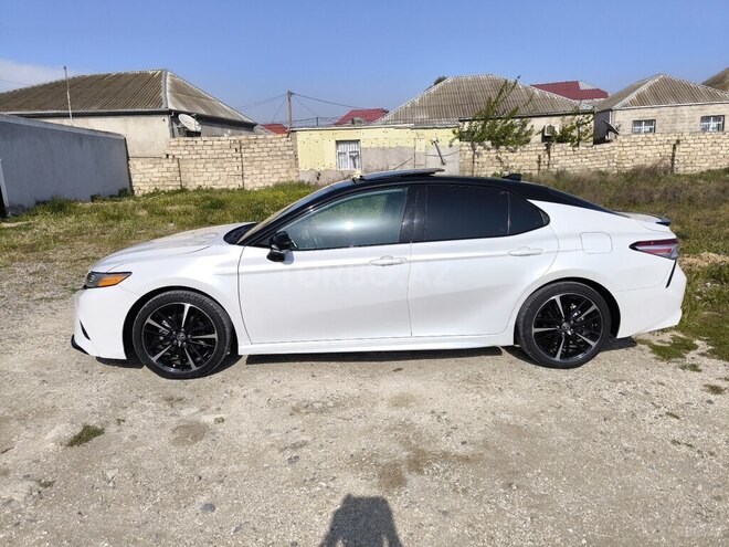 Toyota Camry-6