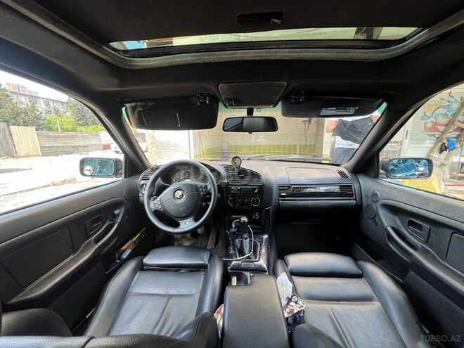 BMW 320-16
