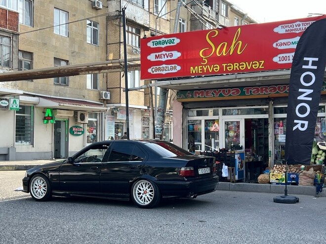 BMW 320-20