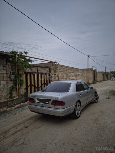 Mercedes E 230 1996, 350,000 km - 2.3 l - Bakı