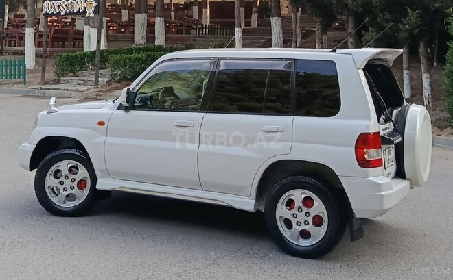 Mitsubishi Pajero io 1999, 212,000 km - 1.8 l - Sumqayıt