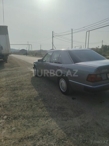 Mercedes E 200 1991, 234,000 km - 2.0 l - Bakı