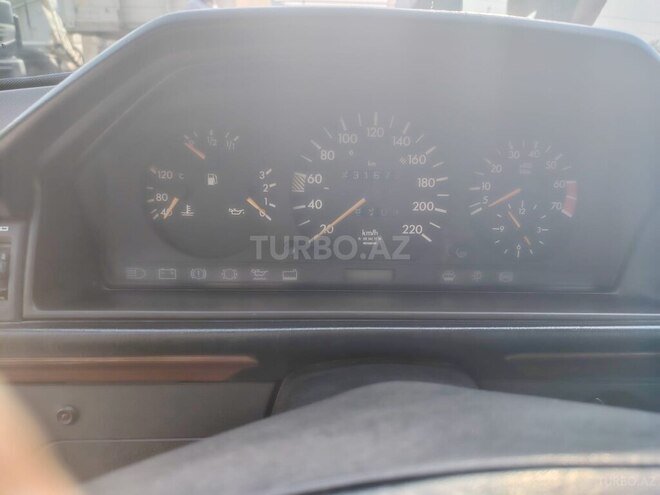 Mercedes E 200 1991, 234,000 km - 2.0 l - Bakı
