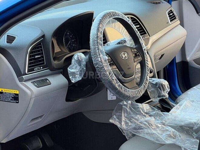 Hyundai Elantra 2017, 120,000 km - 2.0 l - Bakı
