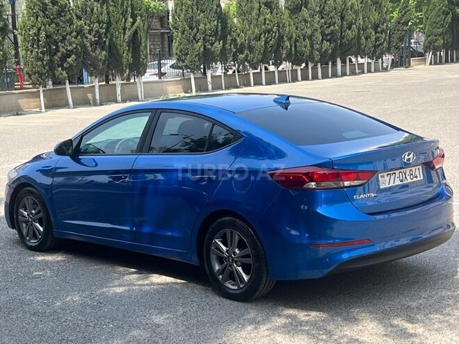Hyundai Elantra 2017, 120,000 km - 2.0 l - Bakı