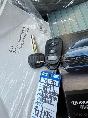 Hyundai Elantra 2017, 120,000 km - 2.0 l - Bakı