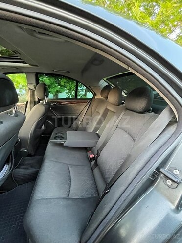 Mercedes C 220 d 2001, 450,000 km - 2.2 л - Sumqayıt