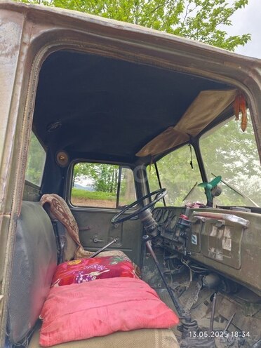 Ural 4320 1983, 300,000 km - 14.0 l - Lerik