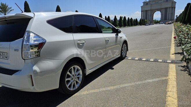 Toyota Prius V 2012, 165,000 km - 1.8 л - Gəncə