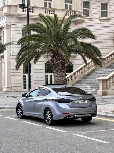 Hyundai Elantra 2015, 189,000 km - 1.8 l - Bakı