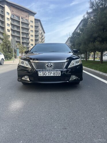 Toyota Camry-1